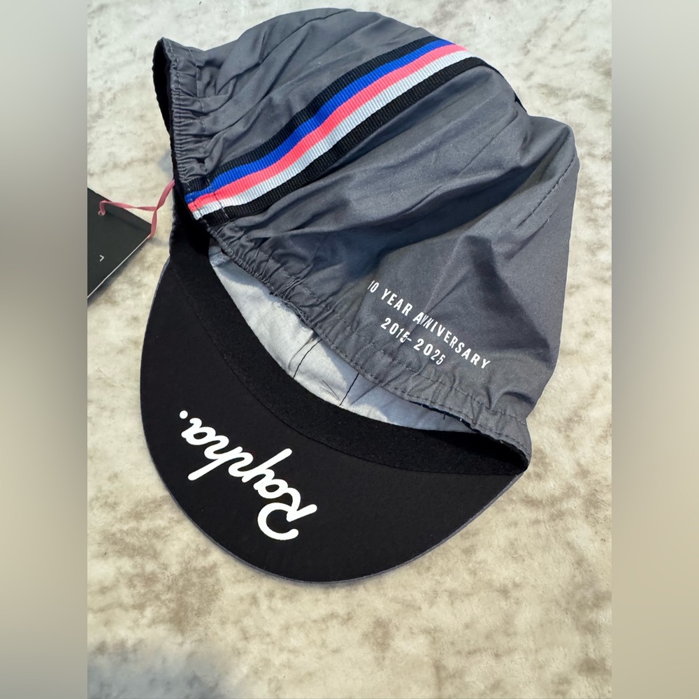 Rapha RCC EXCLUSIVE
RCC 10 CAP - Picture 7 of 7